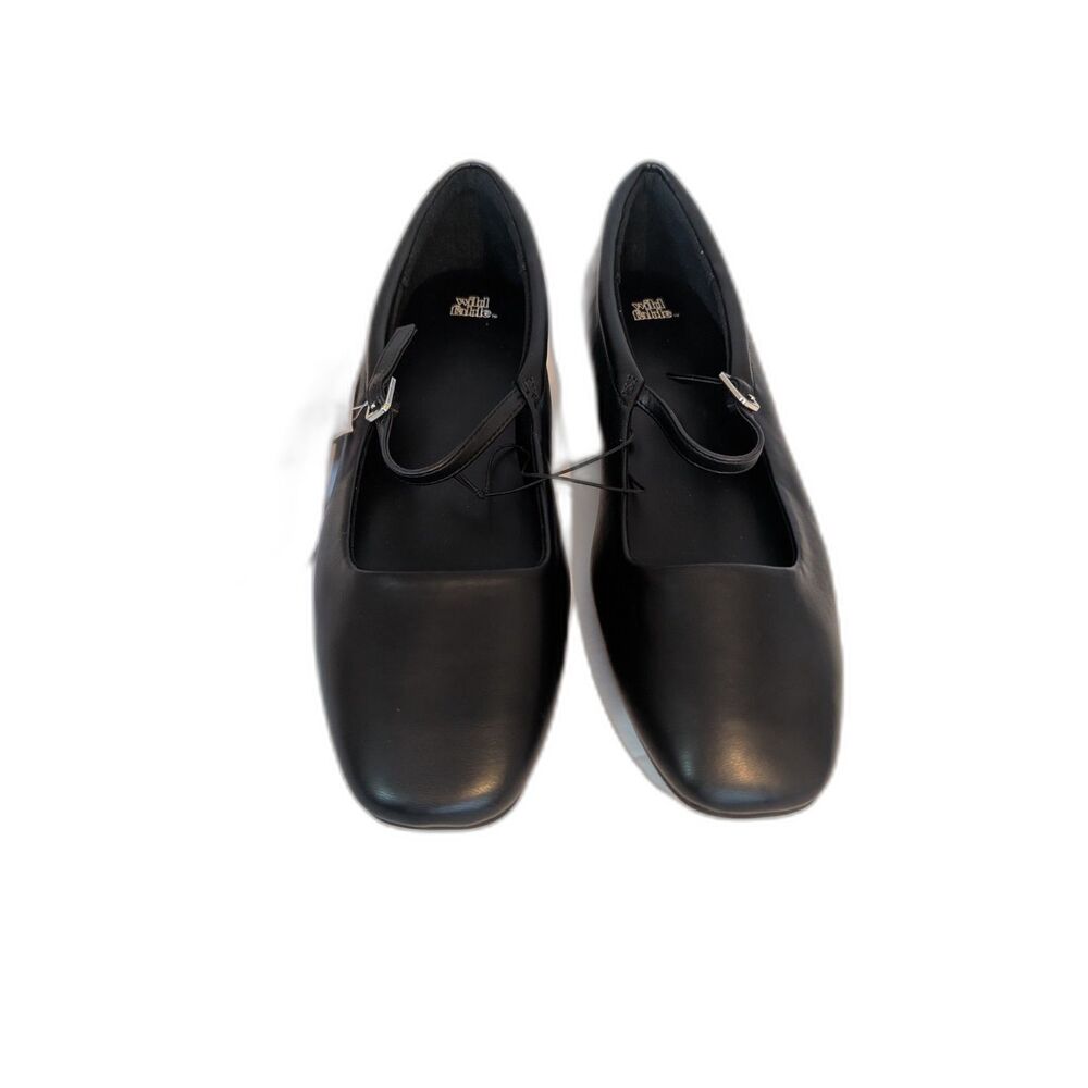 Women's Elsa Shoes with Memory Foam Insole - Wild Fable - Black Size 10W